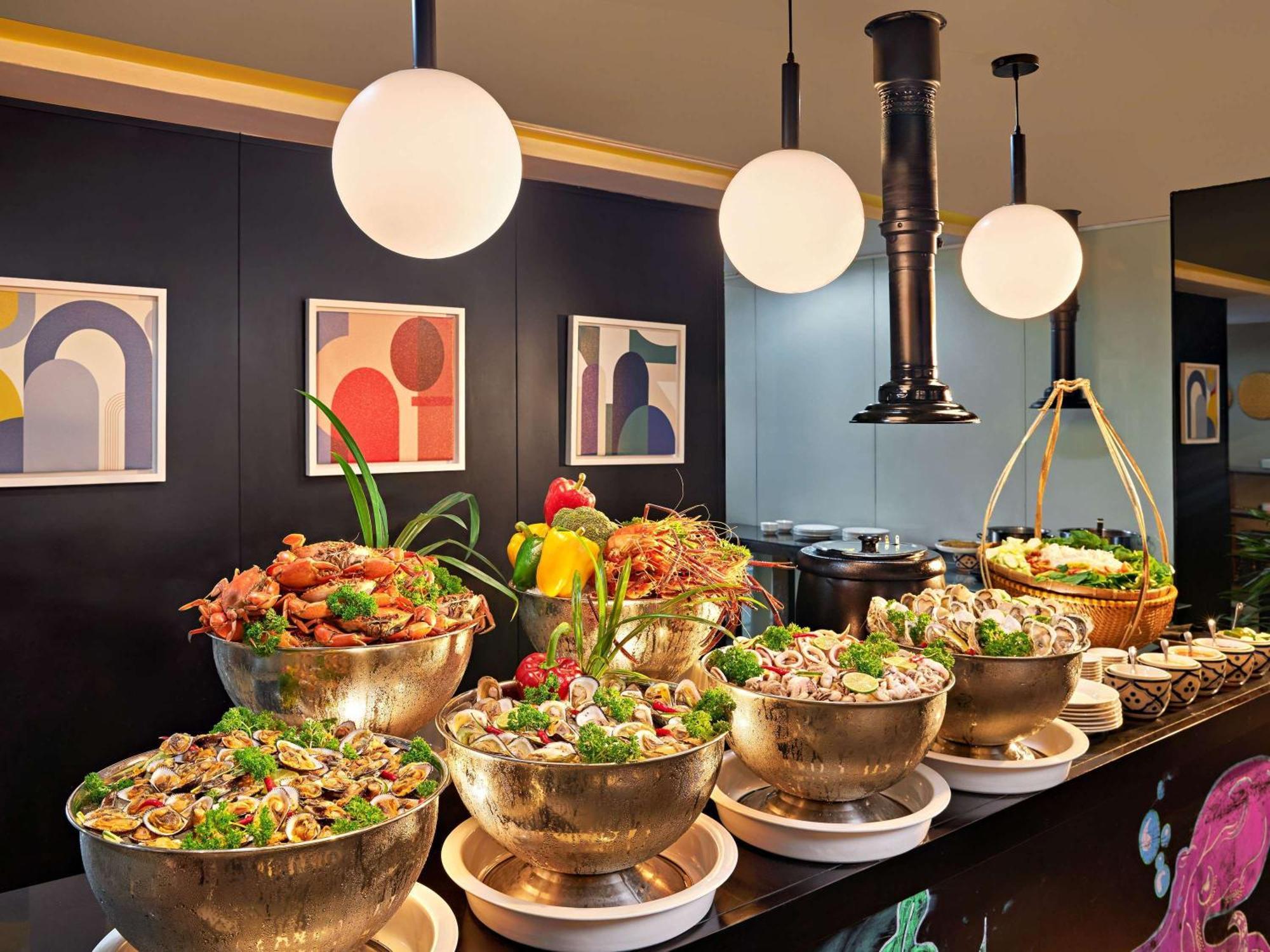Novotel Living Saigon South Ho Si Minh-város Kültér fotó